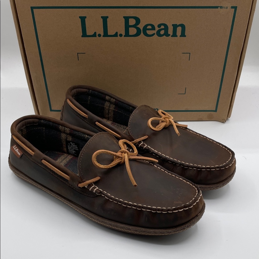 L.L. Bean Men’s Size 11 Acorn Brown Leather Hand Sewn Moccasin Slippers 212164